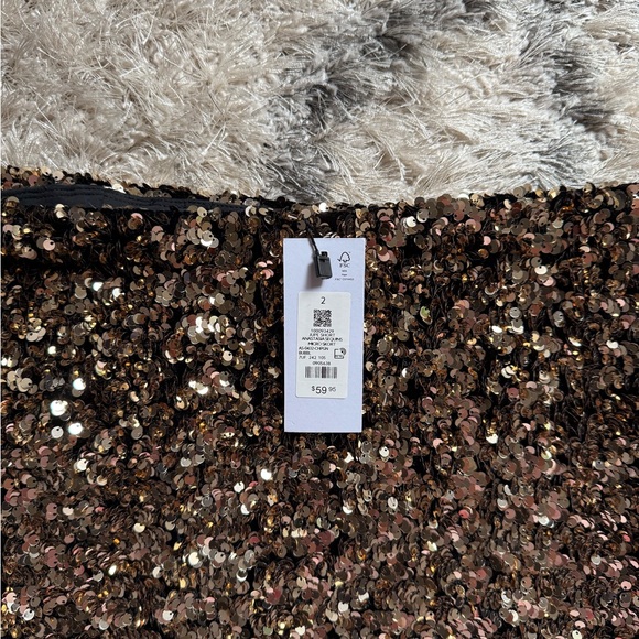 DYNAMITE Gold Sequin Skort - Picture 6 of 6